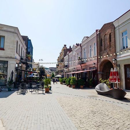 Iveria Aparthotel Tbilisi Buitenkant foto