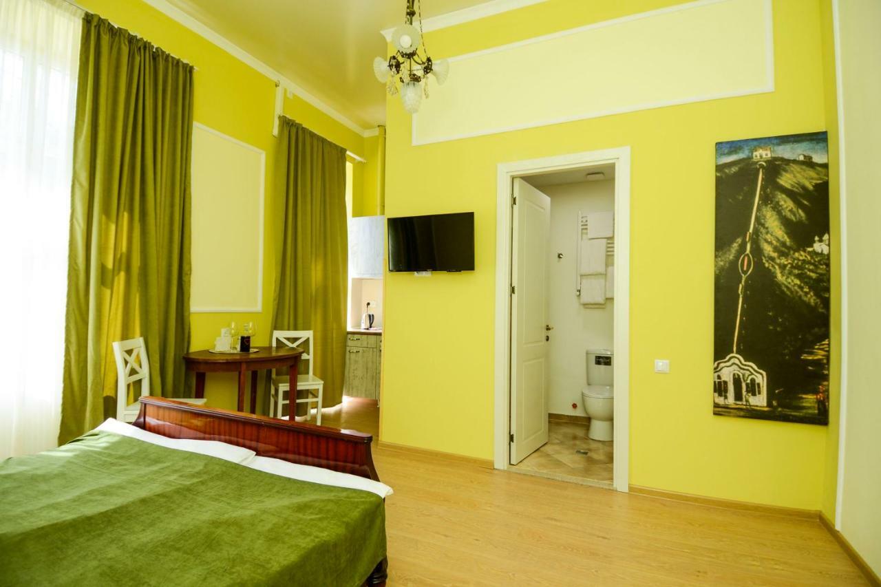 Iveria Aparthotel Tbilisi Buitenkant foto